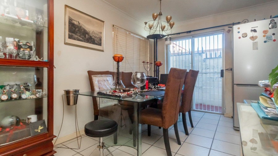 3 Bedroom Property for Sale in Parklands Western Cape